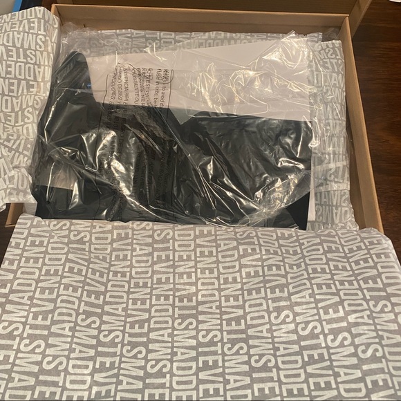 Steve Madden boots - Picture 6 of 6